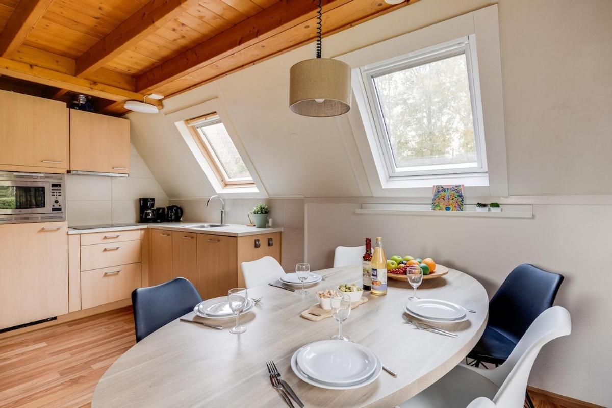 Kleine Zanglijster I Prachtig Huisje Nabij Bosrand Zwiggelte Kültér fotó
