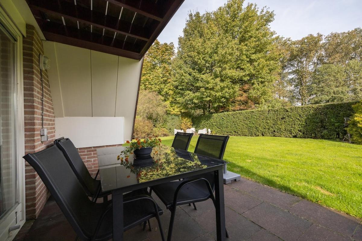 Kleine Zanglijster I Prachtig Huisje Nabij Bosrand Zwiggelte Kültér fotó