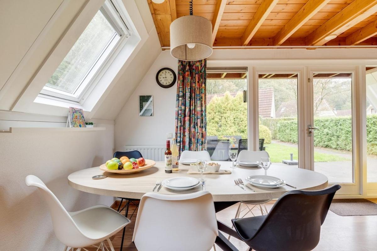 Kleine Zanglijster I Prachtig Huisje Nabij Bosrand Zwiggelte Kültér fotó